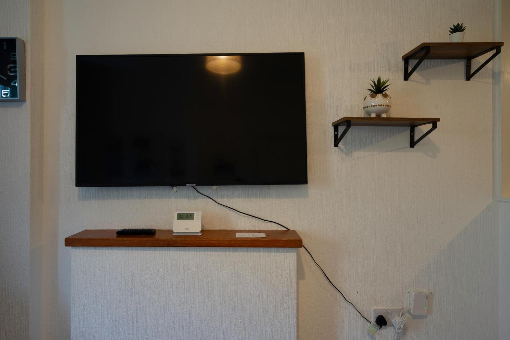 The Eden Apartment, Edinburgh City Center ภายนอก รูปภาพ